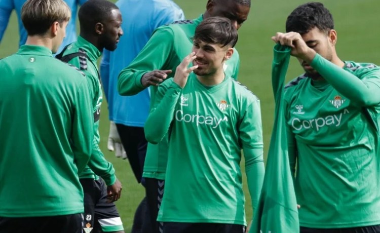 Alineaciones probables del Betis – Dinamo Zagreb de la Conference League 2023- 2024: onces y banquillo de suplentes Alineaciones probables del Betis – Dinamo Zagreb de la Conference League 2023- 2024: onces y banquillo de suplentes