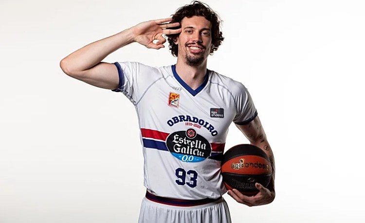 Álex Suárez y Cvetvovic, primeros movimientos de un Betis Baloncesto que se mueve en el mercado Álex Suárez y Cvetvovic, primeros movimientos de un Betis Baloncesto que se mueve en el mercado