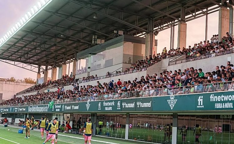 El Betis cambia la política de acceso a los partidos del Betis Deportivo El Betis cambia la política de acceso a los partidos del Betis Deportivo