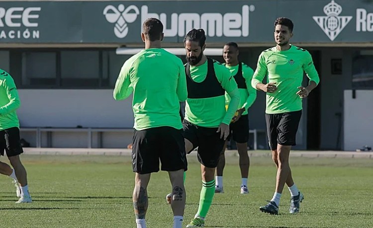 Alineaciones probables del Betis – Barcelona de LaLiga EA Sports 2024-2025: onces y banquillo de suplentes Alineaciones probables del Betis – Barcelona de LaLiga EA Sports 2024-2025: onces y banquillo de suplentes