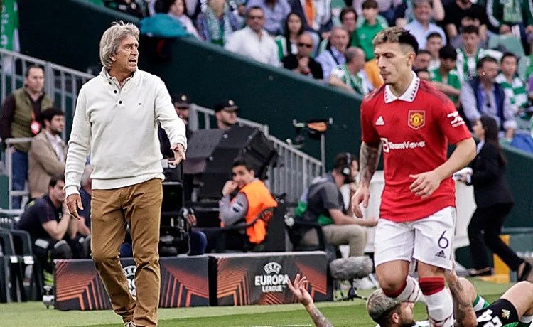 La conversación de Pellegrini con Antony para impulsar su fichaje por el Betis La conversación de Pellegrini con Antony para impulsar su fichaje por el Betis