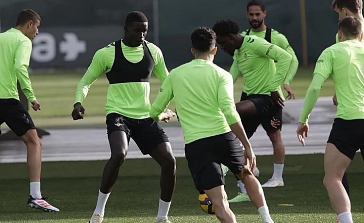 Nobel Mendy quiere salir y el Anderletch espera mejorar su oferta Nobel Mendy quiere salir y el Anderletch espera mejorar su oferta