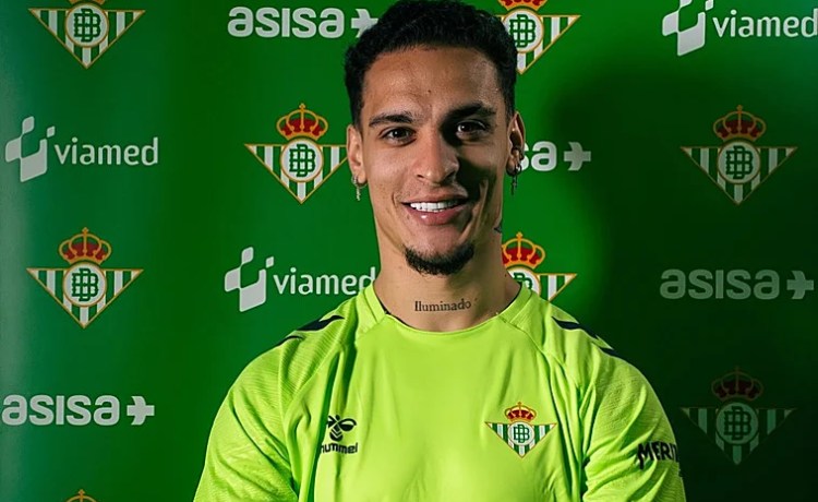 Antony, Lo Celso y Fornals se ejercitarán esta tarde pensando en el Betis – Athletic Antony, Lo Celso y Fornals se ejercitarán esta tarde pensando en el Betis – Athletic