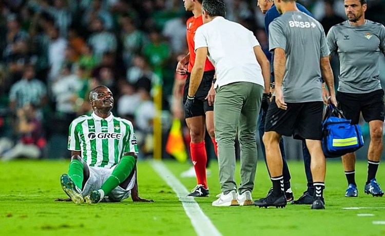 El Betis y la preocupación con las lesiones: cinco bajas de media por partido El Betis y la preocupación con las lesiones: cinco bajas de media por partido