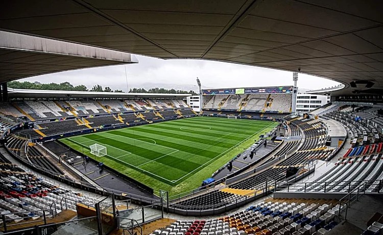 Esto es lo que cuesta viajar desde Sevilla para ver el partido del Vitória de Guimarães – Betis de la Conference League: cómo llegar y precios Esto es lo que cuesta viajar desde Sevilla para ver el partido del Vitória de Guimarães – Betis de la Conference League: cómo llegar y precios