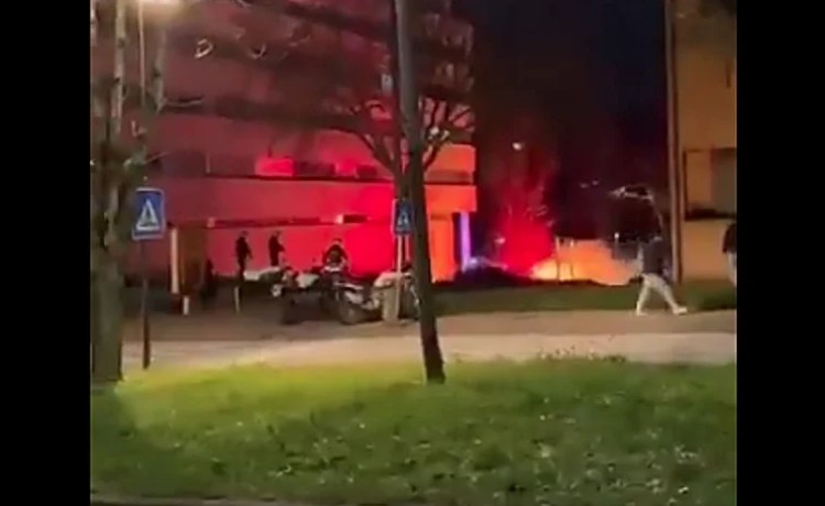 La policía portuguesa controla la situación y evita los primeros incidentes en Guimaraes La policía portuguesa controla la situación y evita los primeros incidentes en Guimaraes