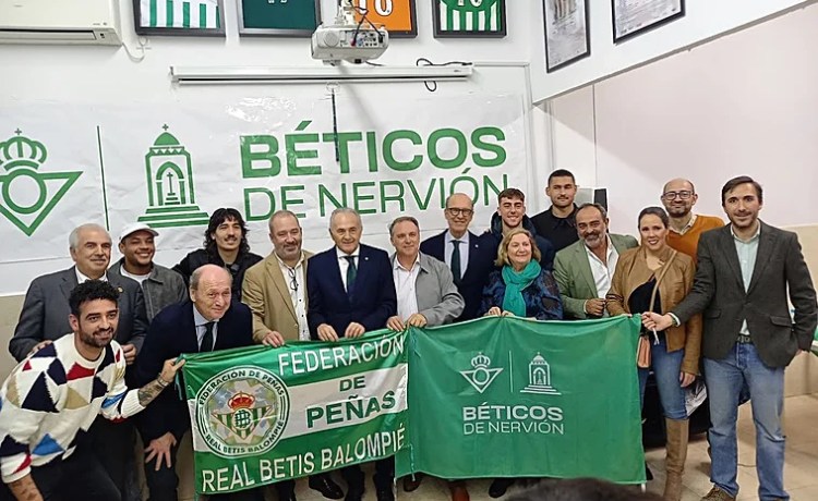 Sevilla, una ciudad a dos colores: ¿Cuál domina en cada barrio? Sevilla, una ciudad a dos colores: ¿Cuál domina en cada barrio?
