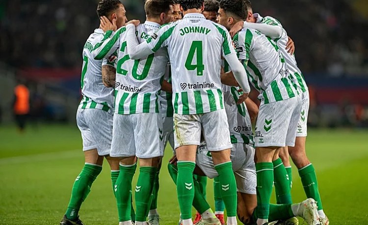 «El jueves el Villamarín tiene que ser un hervidero, como en el derbi» «El jueves el Villamarín tiene que ser un hervidero, como en el derbi»
