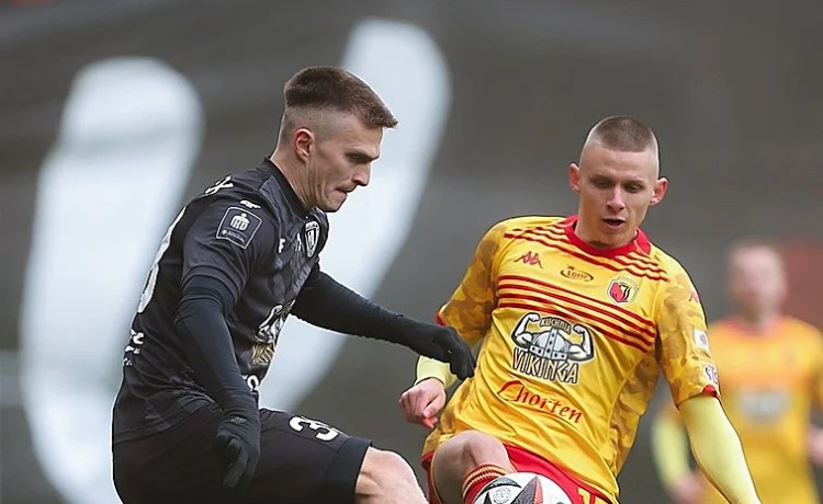El Jagiellonia tropieza en casa con el Piast Gliwice en la liga polaca antes de visitar al Betis El Jagiellonia tropieza en casa con el Piast Gliwice en la liga polaca antes de visitar al Betis