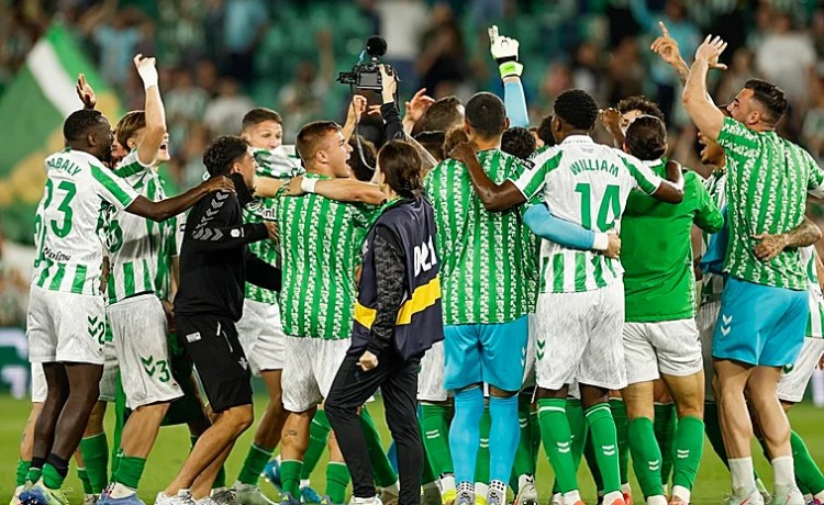 La doble planificación del Betis: con o sin Champions La doble planificación del Betis: con o sin Champions