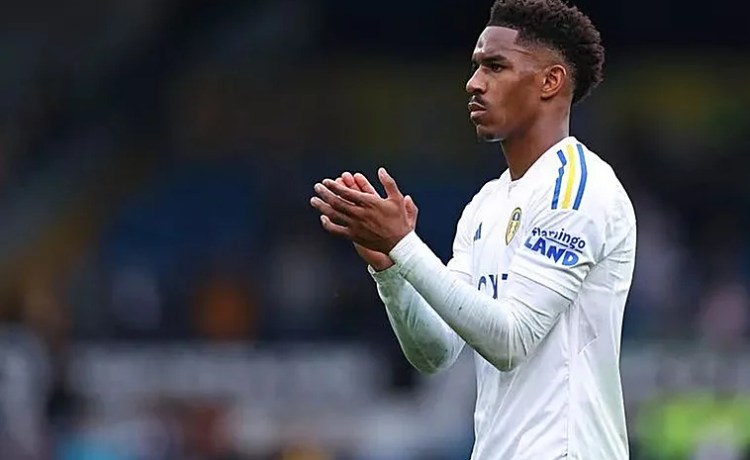 Junior: «Volver al Betis es una opción que siempre tengo abierta» Junior: «Volver al Betis es una opción que siempre tengo abierta»