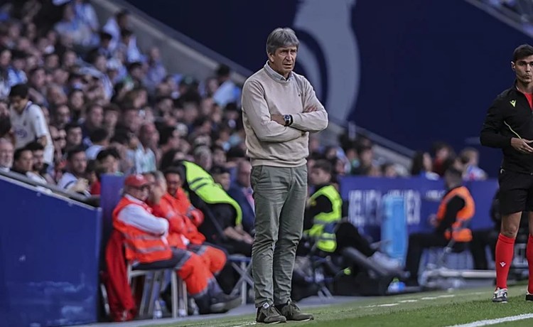 Pellegrini llega con un triunfo a sus 250 partidos como entrenador del Betis Pellegrini llega con un triunfo a sus 250 partidos como entrenador del Betis