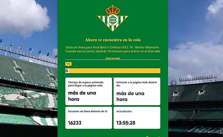 Betis – Chelsea: Colas de más de dos horas para comprar una entrada para ver la final de la Conference League en el Benito Villamarín Betis – Chelsea: Colas de más de dos horas para comprar una entrada para ver la final de la Conference League en el Benito Villamarín