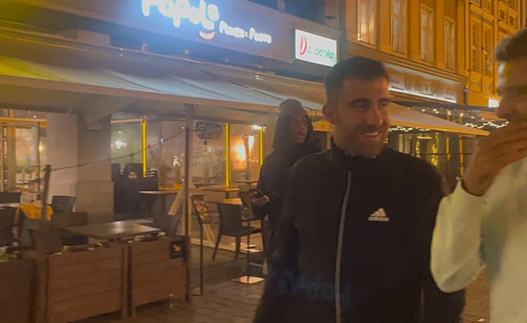 Sokratis, en Breslavia para ver la final Betis – Chelsea Sokratis, en Breslavia para ver la final Betis – Chelsea
