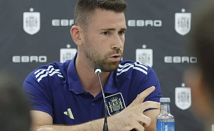 Unai Simón y el regreso de Isco a la selección: «Nos puede dar muchas cosas de aquí en adelante» Unai Simón y el regreso de Isco a la selección: «Nos puede dar muchas cosas de aquí en adelante»