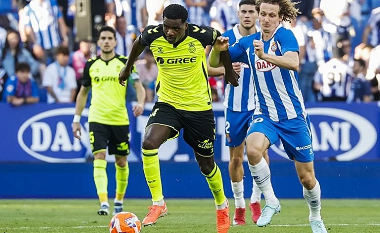 William Carvalho firma por el Pachuca William Carvalho firma por el Pachuca