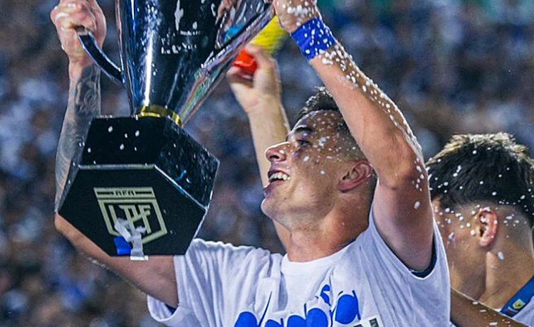 Vélez Sarsfield anuncia la rescisión de Valentín Gómez, paso previo a su fichaje por el Betis Vélez Sarsfield anuncia la rescisión de Valentín Gómez, paso previo a su fichaje por el Betis