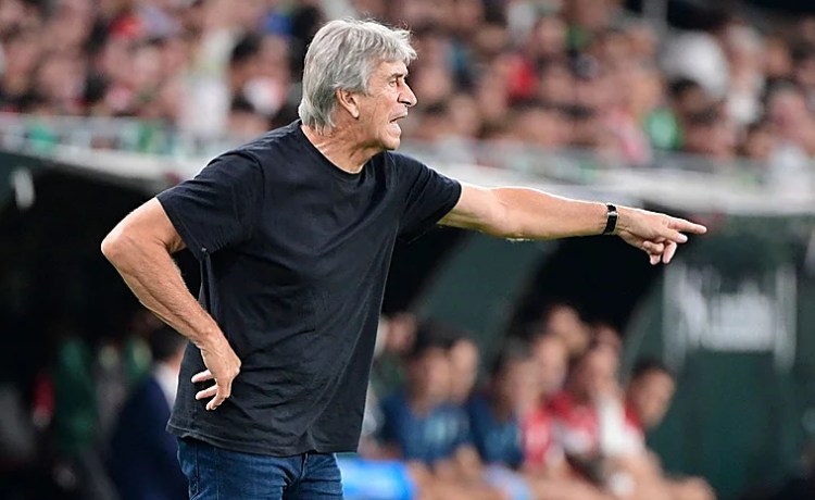 Manu Fajardo le ahorra un problema a Pellegrini: todos en la Lista A de la UEFA Manu Fajardo le ahorra un problema a Pellegrini: todos en la Lista A de la UEFA