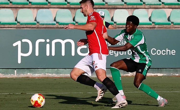 Betis Deportivo – Nástic (2-2): el filial sabe encajar golpes y suma un nuevo punto Betis Deportivo – Nástic (2-2): el filial sabe encajar golpes y suma un nuevo punto