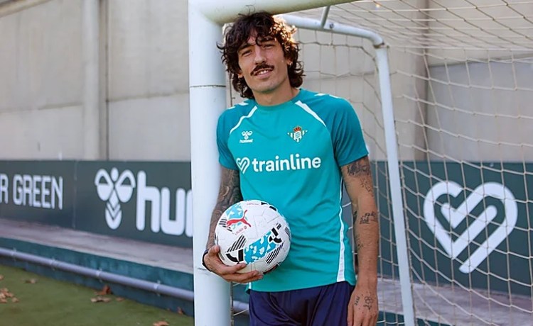 Bellerín: «Prefiero ser de verdad y que me caiga toda la mierda a ser lo que no soy» Bellerín: «Prefiero ser de verdad y que me caiga toda la mierda a ser lo que no soy»