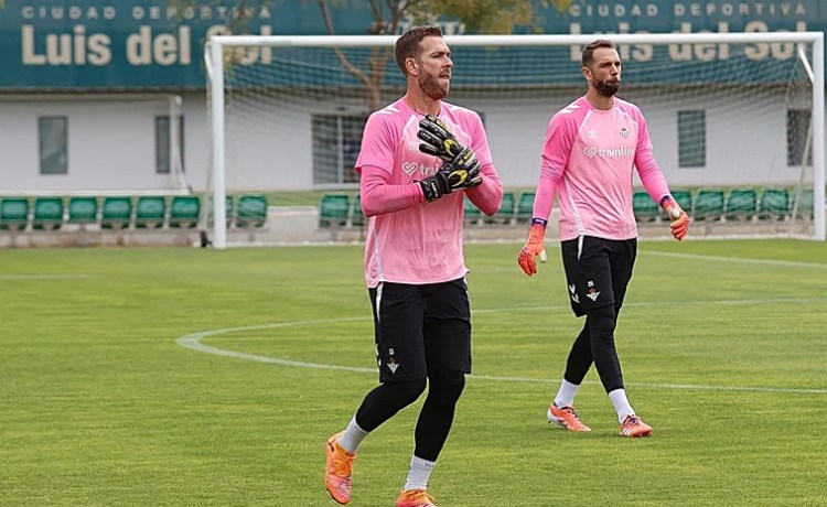 La Copa, el momento para Adrián La Copa, el momento para Adrián