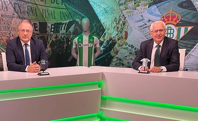 El Betis ya reconoce que la obra del Nuevo Villamarín puede alargarse hasta una tercera temporada El Betis ya reconoce que la obra del Nuevo Villamarín puede alargarse hasta una tercera temporada