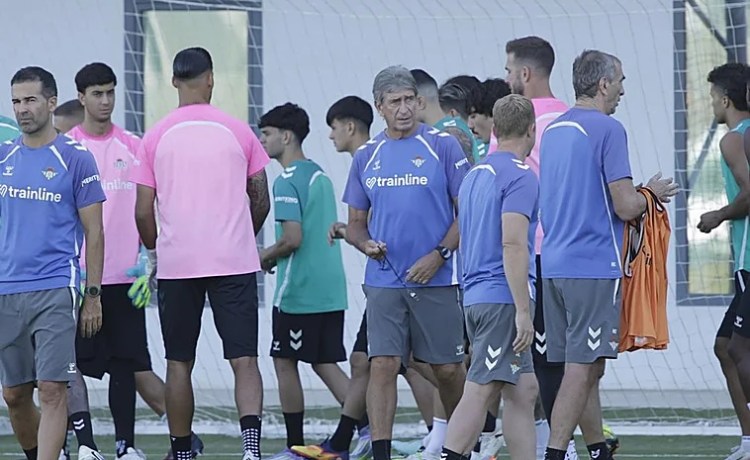El reto ambicioso que Pellegrini le propuso a la plantilla del Betis El reto ambicioso que Pellegrini le propuso a la plantilla del Betis