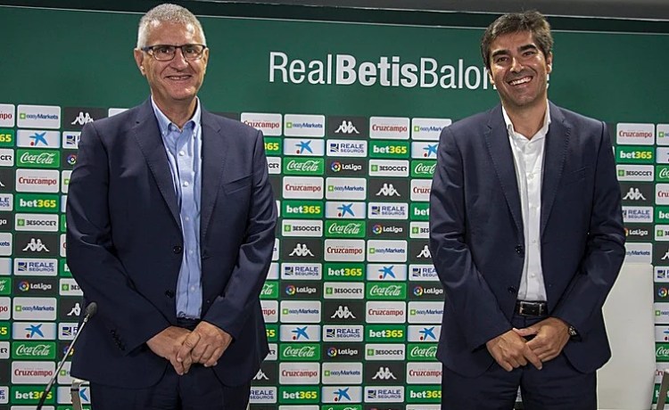 Antonio Cordón, sobre su ‘pique’ con Ángel Haro: «Cuando hablo, no me gusta callarme» Antonio Cordón, sobre su ‘pique’ con Ángel Haro: «Cuando hablo, no me gusta callarme»