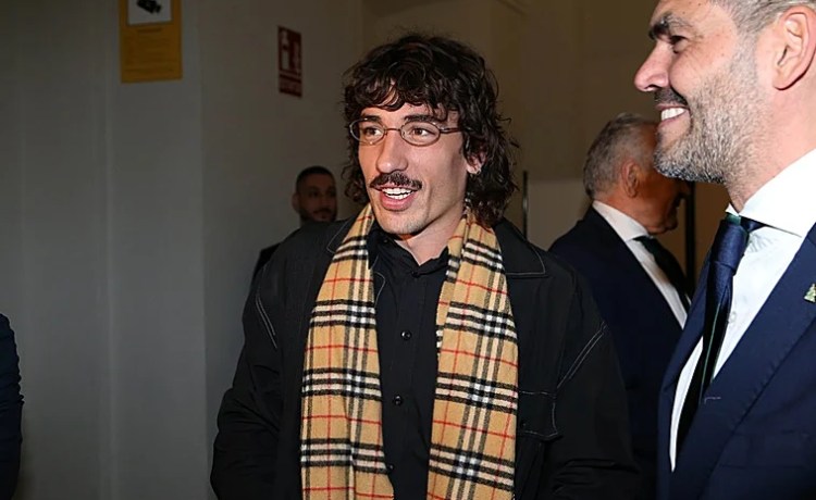 Zohran Mamdani, alcalde de Nueva York, fan de Héctor Bellerín: «Amo a este hombre» Zohran Mamdani, alcalde de Nueva York, fan de Héctor Bellerín: «Amo a este hombre»