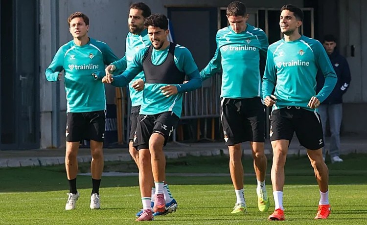 Alineaciones oficiales del Dinamo Zagreb – Betis de la UEFA Europa League 2025-2026: Riquelme, titular en la mediapunta Alineaciones oficiales del Dinamo Zagreb – Betis de la UEFA Europa League 2025-2026: Riquelme, titular en la mediapunta