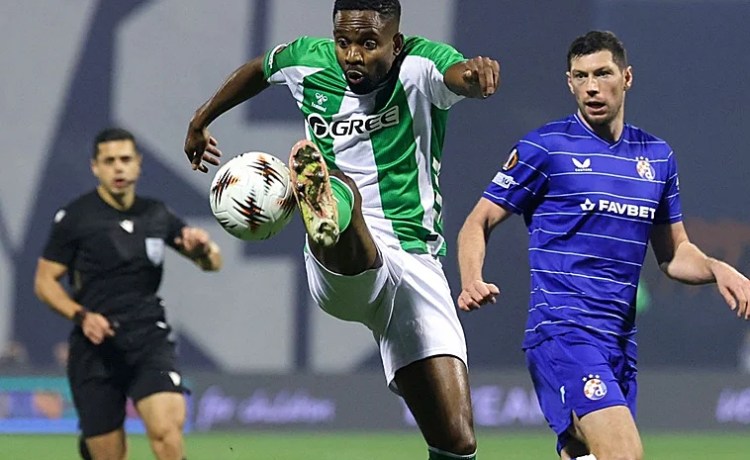 Bakambu y el Betis buscan opciones de salida en el mercado de enero Bakambu y el Betis buscan opciones de salida en el mercado de enero