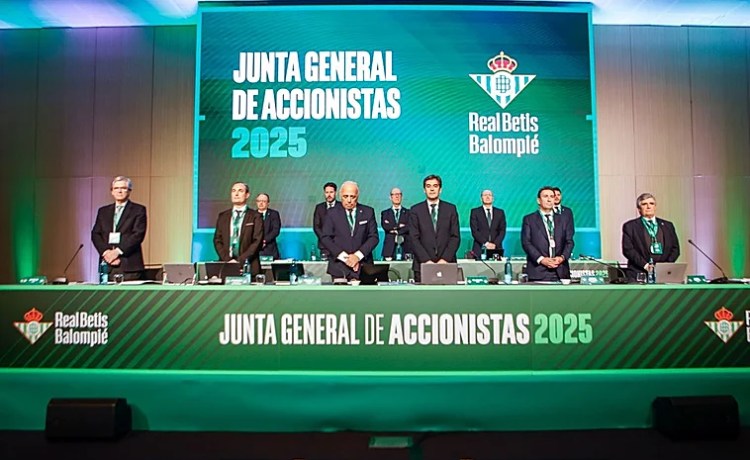 La apuesta firme y transparente por el nuevo Villamarín, la clave de la junta del Betis La apuesta firme y transparente por el nuevo Villamarín, la clave de la junta del Betis