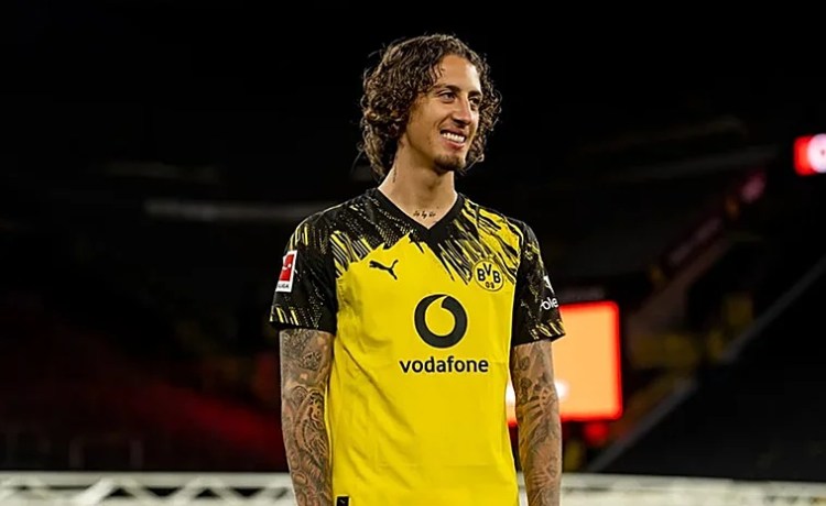 El Borussia Dortmund se pone duro: «Actualmente, no hay ningún escenario en el que queramos dejar ir a Fabio Silva» El Borussia Dortmund se pone duro: «Actualmente, no hay ningún escenario en el que queramos dejar ir a Fabio Silva»