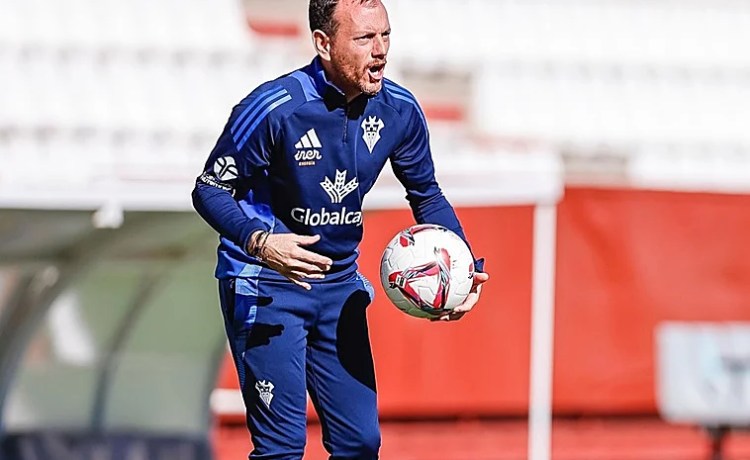 «¿El rival en cuartos? Cuanto más grande, mejor; el Betis lo es, evidentemente» «¿El rival en cuartos? Cuanto más grande, mejor; el Betis lo es, evidentemente»