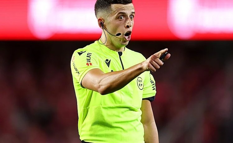Víctor García Verdura, árbitro para el Betis – Villarreal Víctor García Verdura, árbitro para el Betis – Villarreal