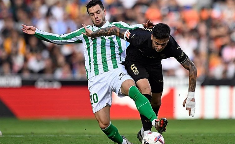 El Betis espera un Valencia que se le da especialmente bien a Pellegrini El Betis espera un Valencia que se le da especialmente bien a Pellegrini