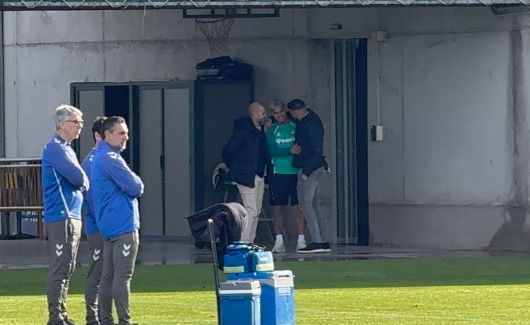 Seis bajas y una buena noticia en el Betis antes de recibir al Villarreal Seis bajas y una buena noticia en el Betis antes de recibir al Villarreal