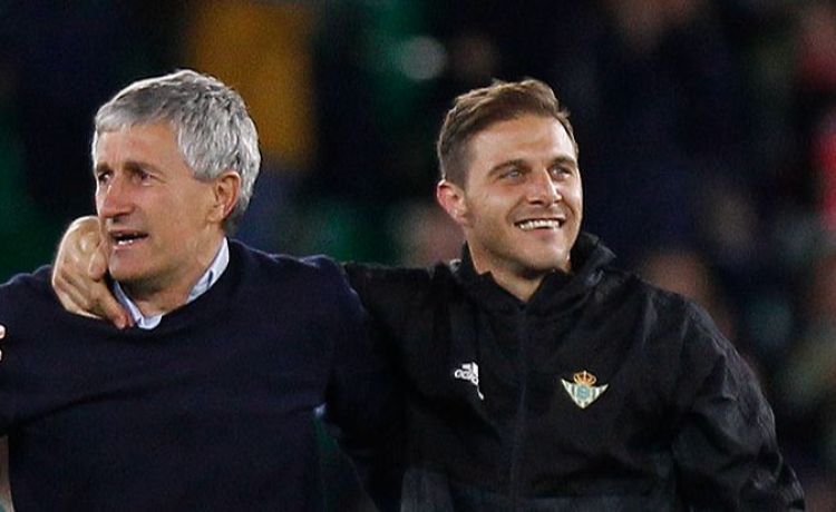 El curioso ‘castigo’ de Quique Setién a Joaquín en su etapa en el Betis El curioso ‘castigo’ de Quique Setién a Joaquín en su etapa en el Betis