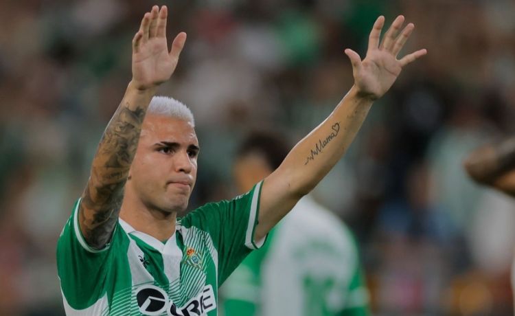 La emotiva despedida de Pablo García de los béticos; muy cerca de marcharse al Hull City La emotiva despedida de Pablo García de los béticos; muy cerca de marcharse al Hull City