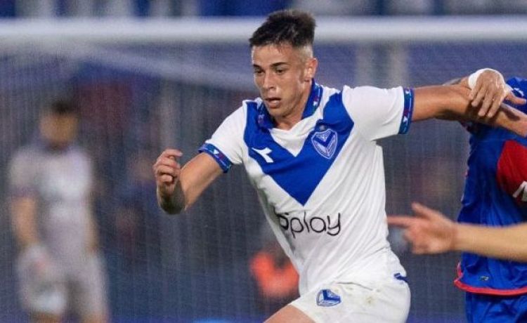 Cambio de última hora en la forma de pago de la operación de Valentín Gómez y el Betis Cambio de última hora en la forma de pago de la operación de Valentín Gómez y el Betis