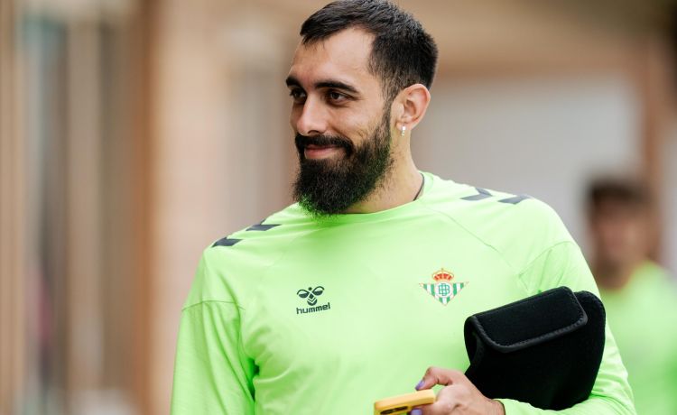 El precio mínimo de salida de Borja Iglesias en el Betis El precio mínimo de salida de Borja Iglesias en el Betis