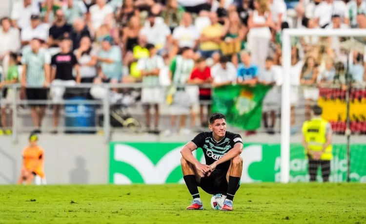 Sergi Altimira tras el amistoso contra el Como: «Con ganas de que llegue la semana que viene» Sergi Altimira tras el amistoso contra el Como: «Con ganas de que llegue la semana que viene»