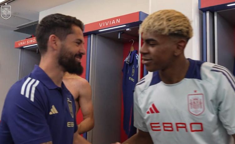 La anécdota de Isco en su vuelta con España: «Mis hijos están más emocionados con que voy a ver a Lamine Yamal» La anécdota de Isco en su vuelta con España: «Mis hijos están más emocionados con que voy a ver a Lamine Yamal»