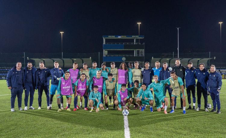 Los juveniles del Betis, también pendientes de la plaza Champions; el único camino para repetir Youth League Los juveniles del Betis, también pendientes de la plaza Champions; el único camino para repetir Youth League