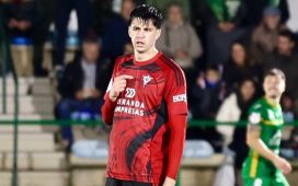 La cesión de Petit al Mirandés se rompe de forma oficial para jugar en el Granada La cesión de Petit al Mirandés se rompe de forma oficial para jugar en el Granada