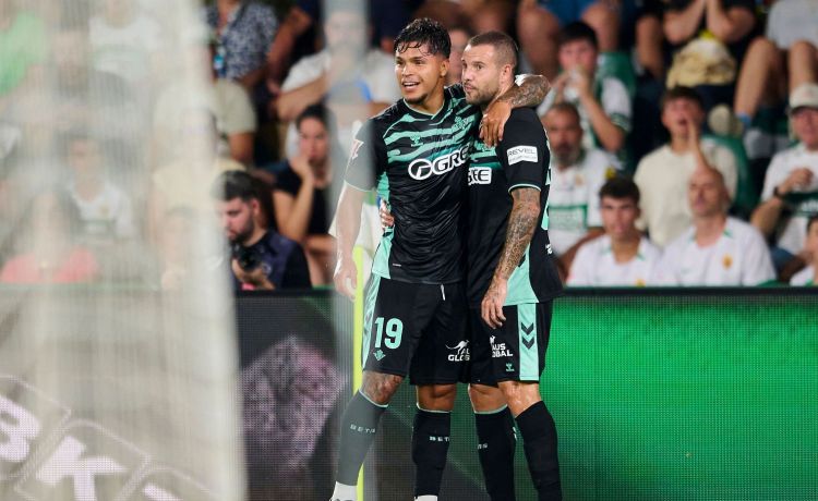 Aitor Ruibal: «Estos partidos hay que ganarlos sí o sí, si queremos estar arriba» Aitor Ruibal: «Estos partidos hay que ganarlos sí o sí, si queremos estar arriba»
