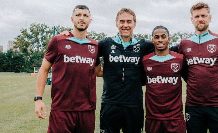La foto de Guido Rodríguez con Julen Lopetegui La foto de Guido Rodríguez con Julen Lopetegui