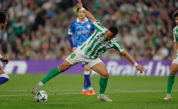 De un Vitor Roque cada vez más gafado a los tacos que le mostraron a Antony De un Vitor Roque cada vez más gafado a los tacos que le mostraron a Antony