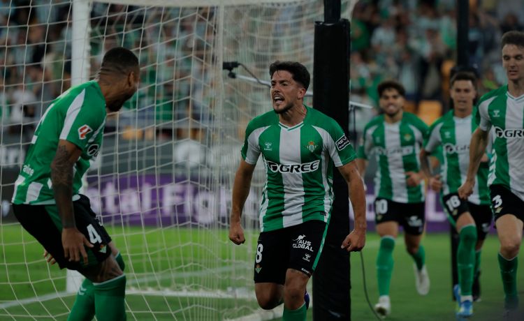 Fornals, agradecido al Betis: “Este club me rescató en un momento complicado de mi carrera” Fornals, agradecido al Betis: “Este club me rescató en un momento complicado de mi carrera”