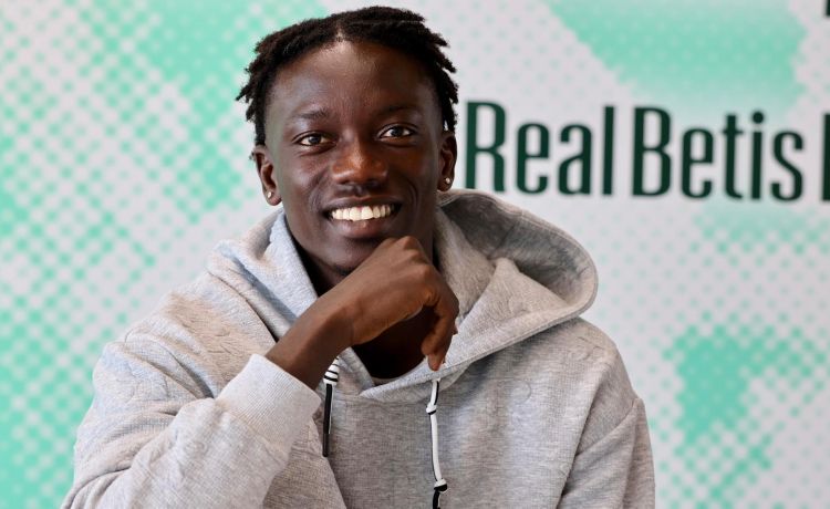 La apuesta del Granada para llevarse a Souleymane Faye del Betis La apuesta del Granada para llevarse a Souleymane Faye del Betis